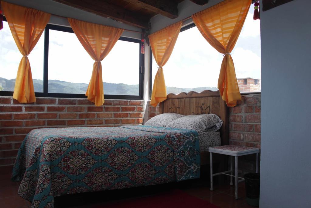 Hostal La Isla San Cristobal de las Casas Luaran gambar